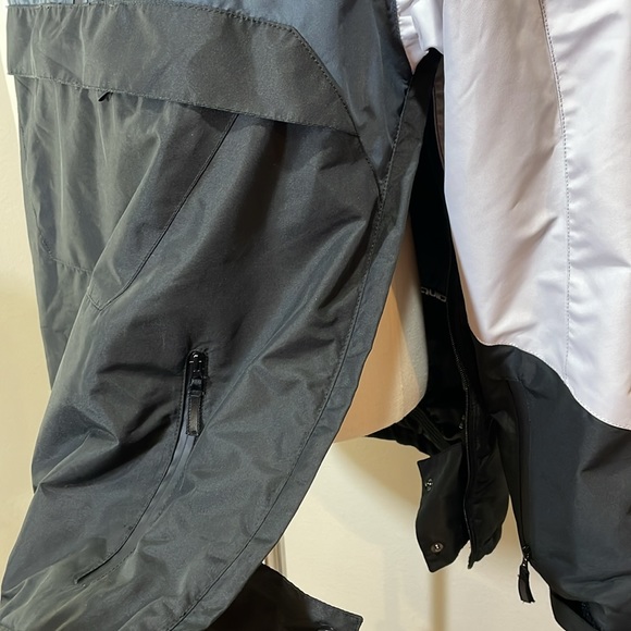 Mens Liquid GOLDEN JKT Pullover Snowboarding Coat Skiing Black/Charcoal Size M - Picture 5 of 16